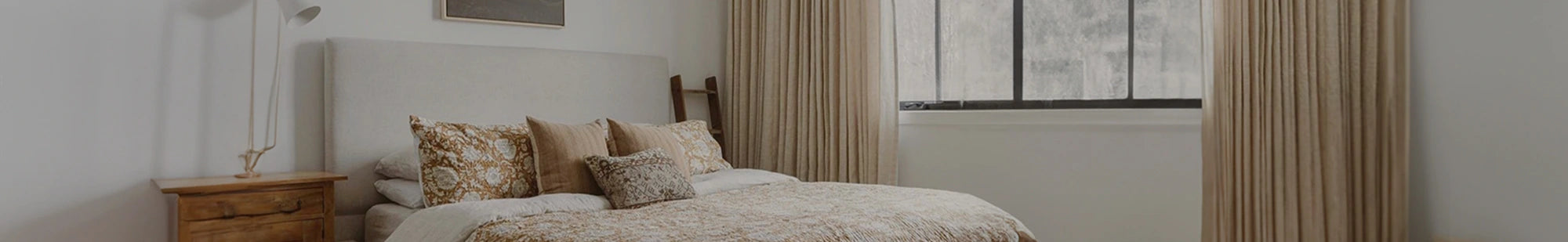 UK TWOPAGES CURTAINS
