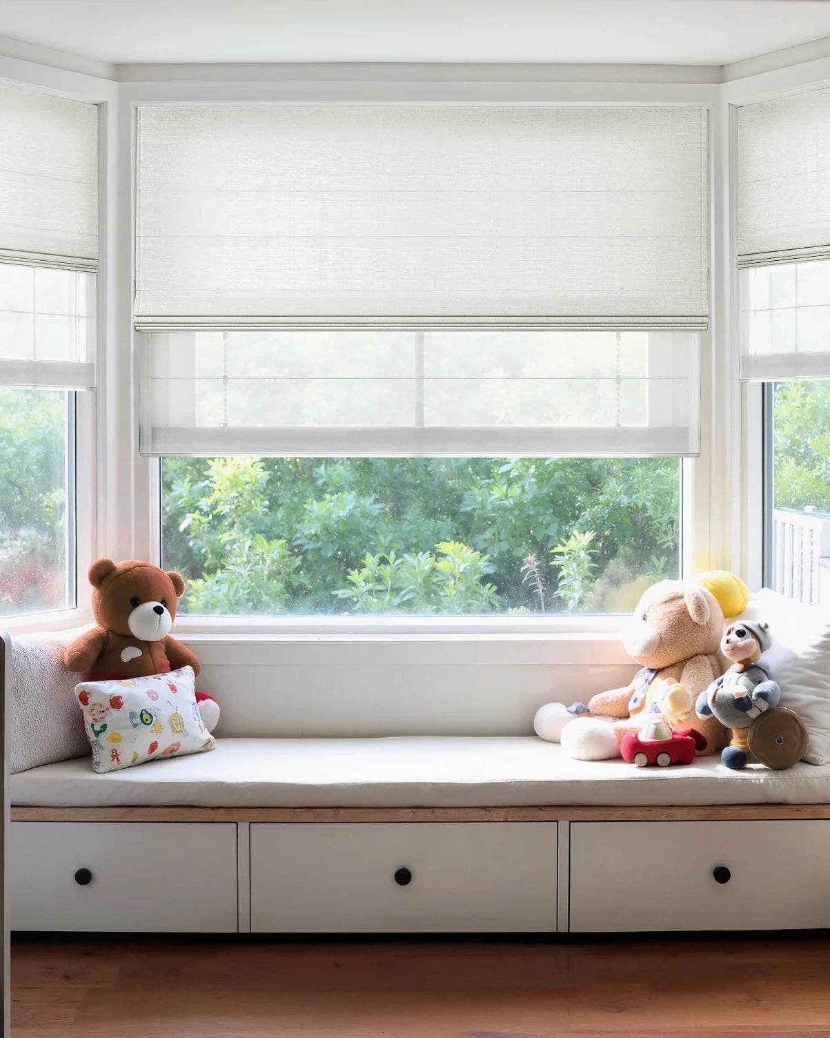UK TWOPAGES CURTAINS