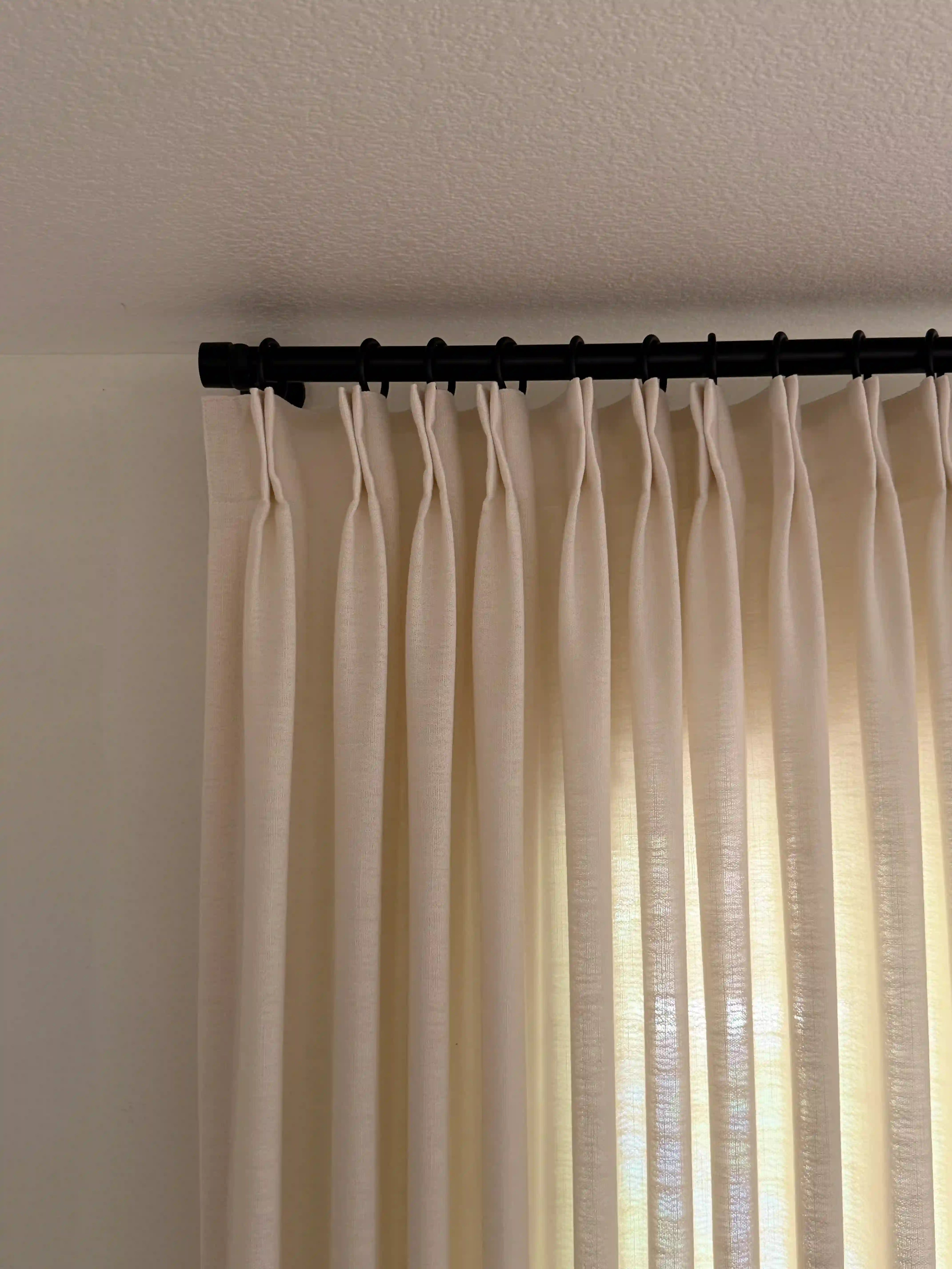UK TWOPAGES CURTAINS