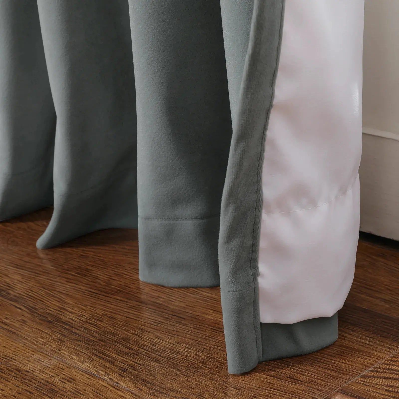 Tavis Premium Velvet Curtain Pleated-?-TWOPAGES