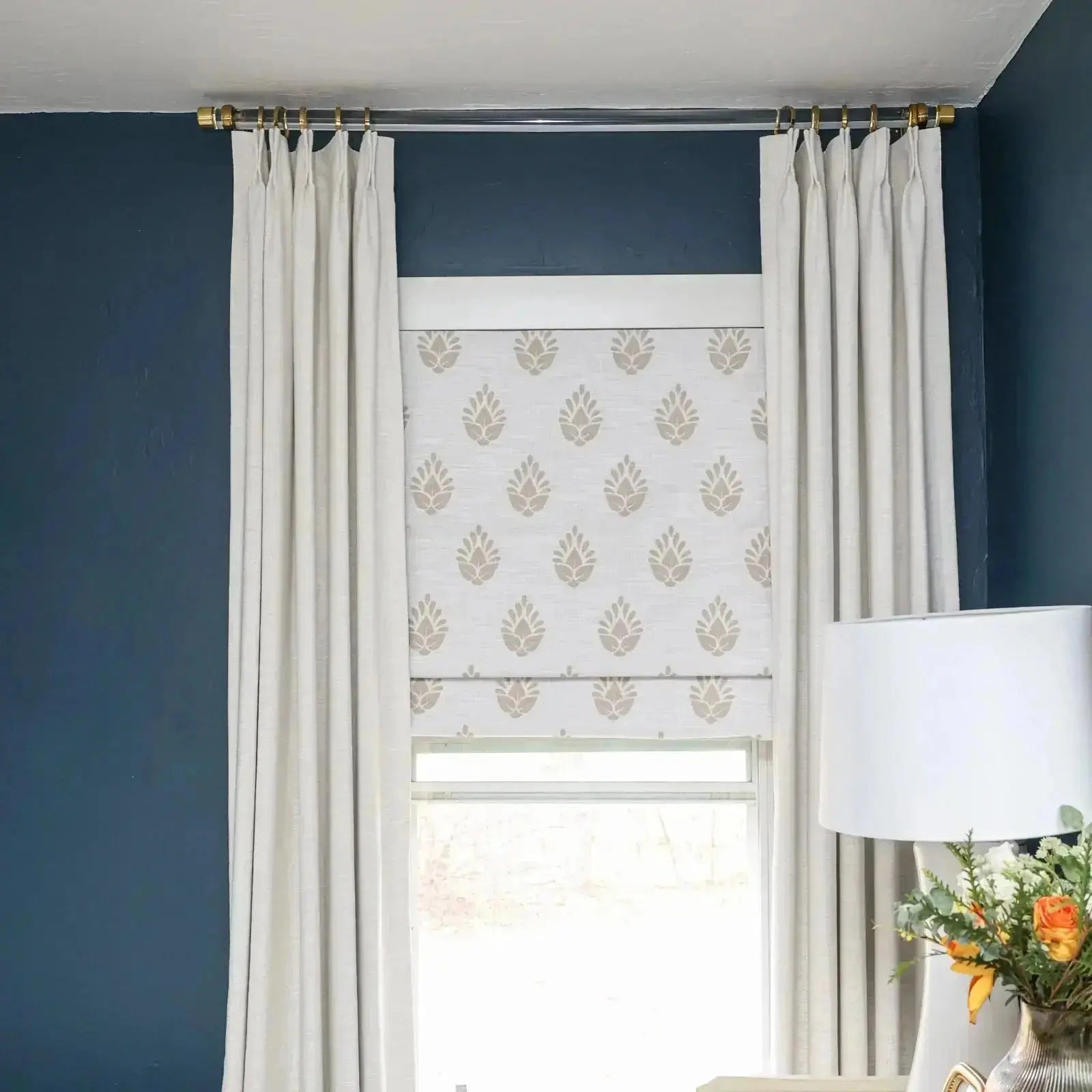 Stefana Silber Printed Roman Blind Cord Lift?-TWOPAGES