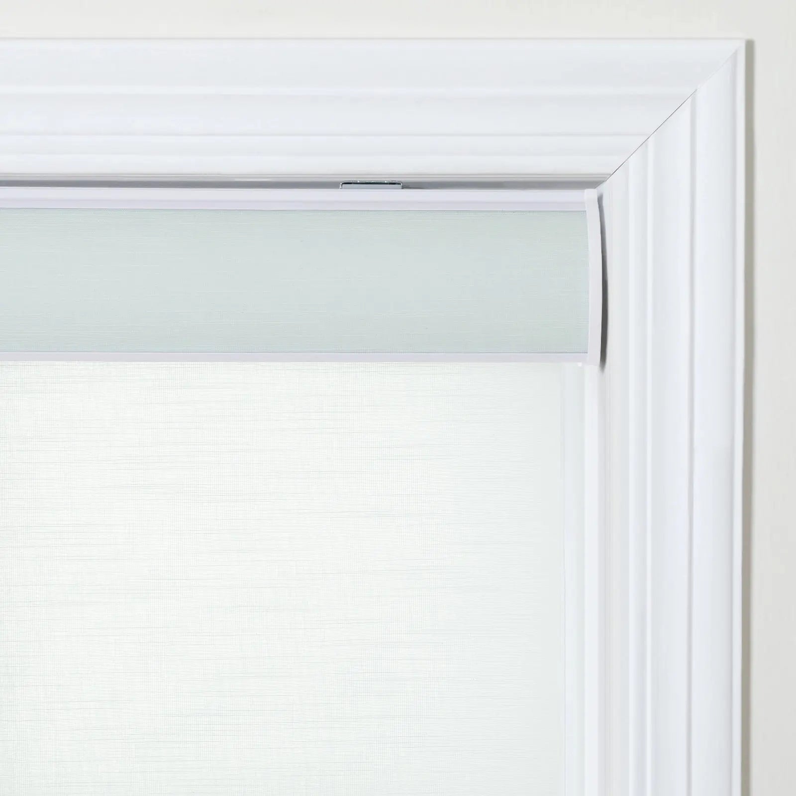 Alvin Boutique Room Darkening Cordless Roller Blinds-?-TWOPAGES