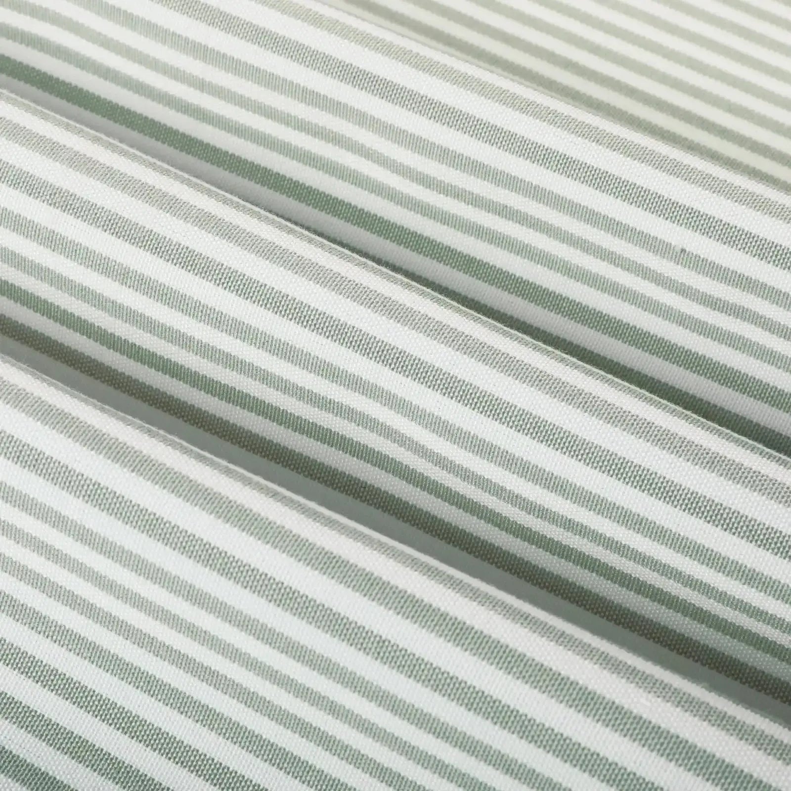 Celia Patterned Roman Shade Cordless -TWOPAGES