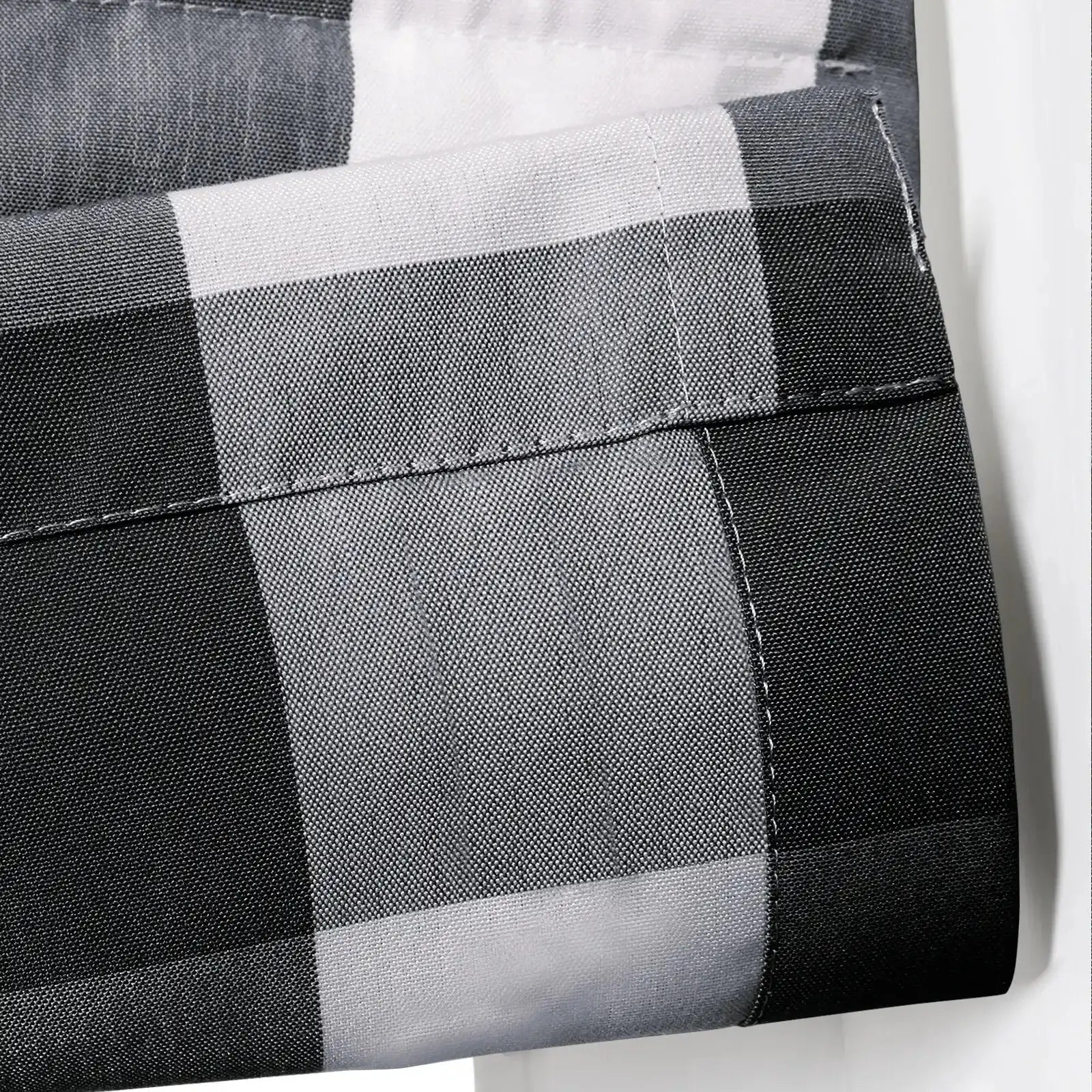 Celia Patterned Roman Shade Cordless -TWOPAGES