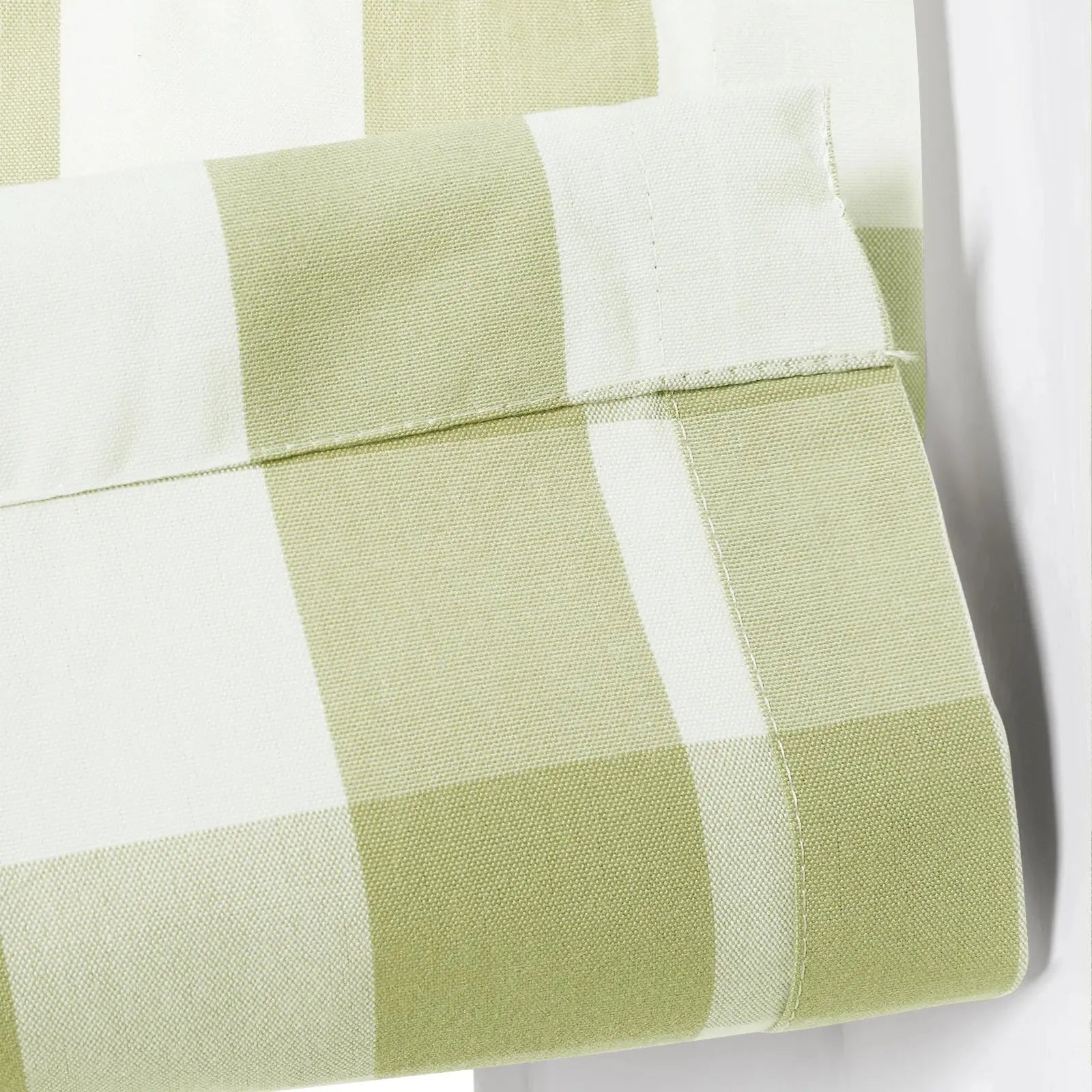 Celia Patterned Roman Shade Cordless -TWOPAGES
