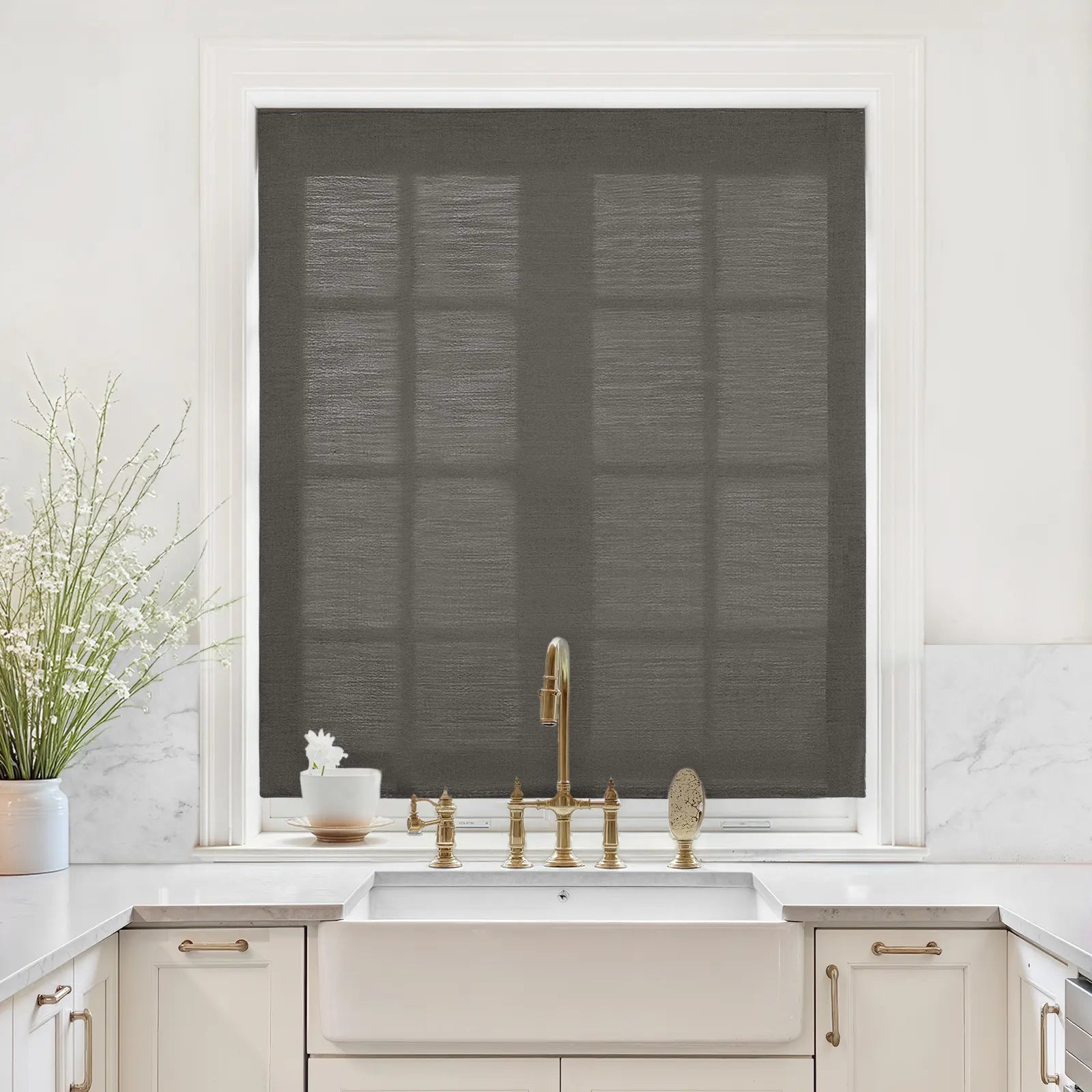 Liz Linen Relaxed Roman Blind Cord Lift