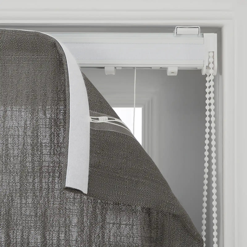 Liz Linen Flat Roman Blind Cord Lift