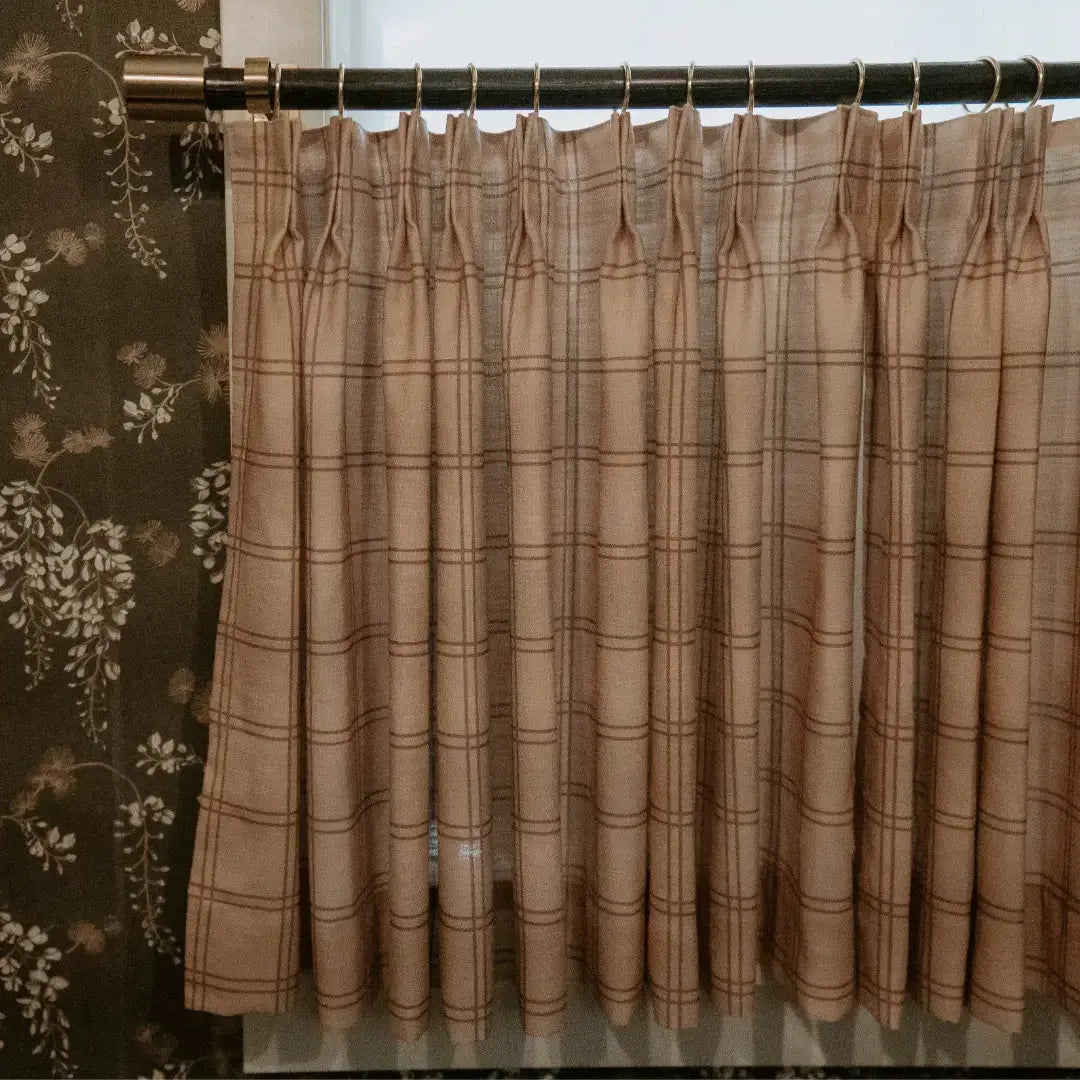 Stefana Silber Print Linen Pleated Cafe Curtains?-TWOPAGES