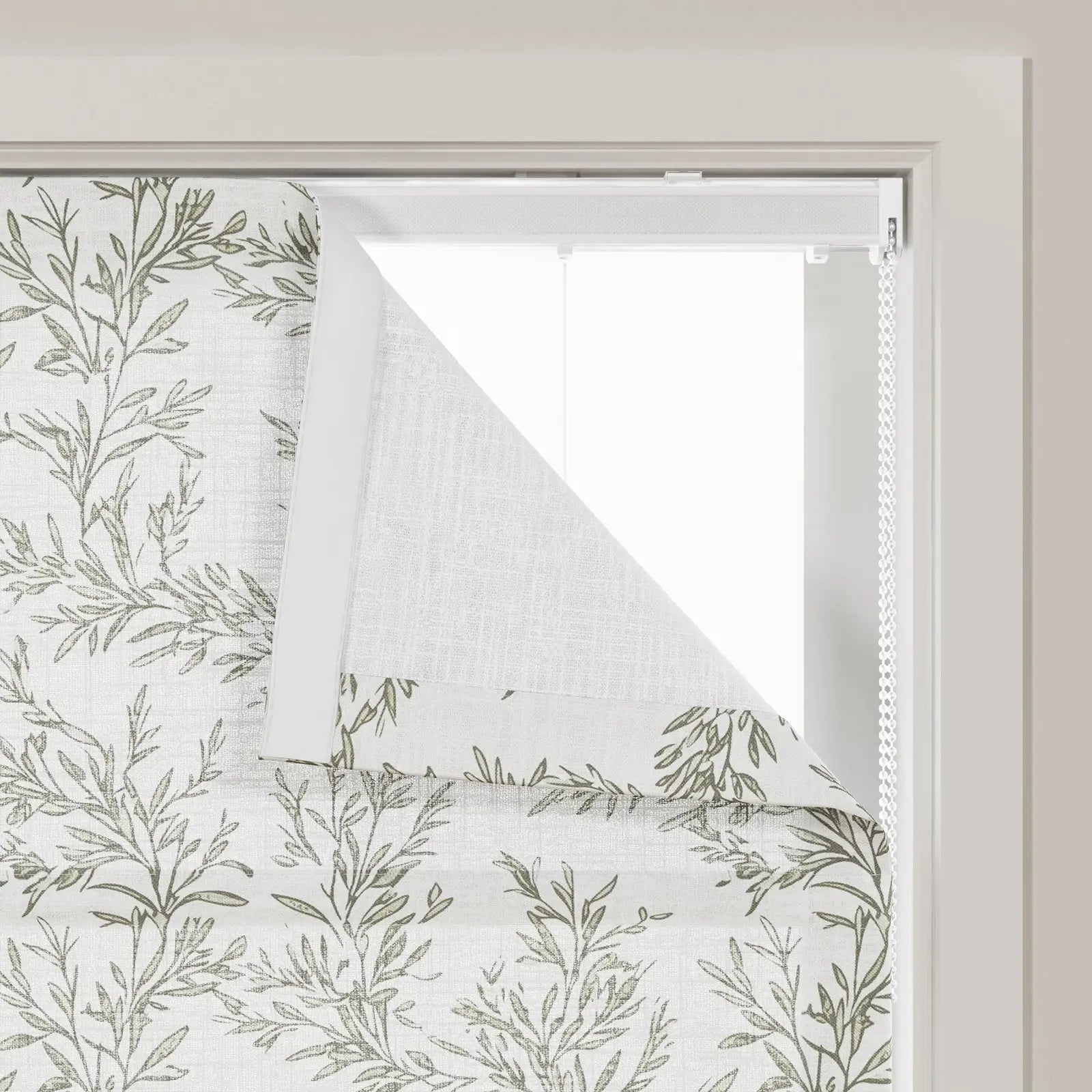Sara Le Printed Roman Shade Cord Lift- -TWOPAGES