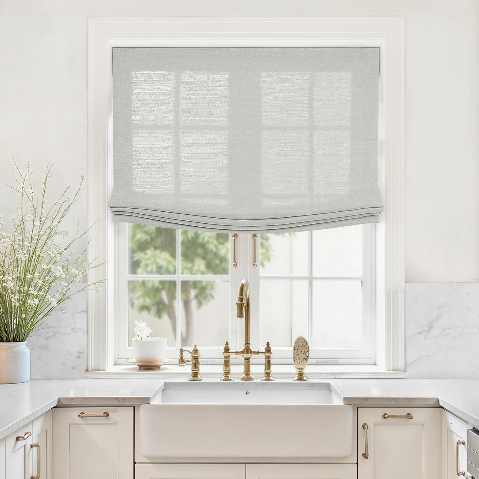 Liz Linen Relaxed Roman Blind Cord Lift