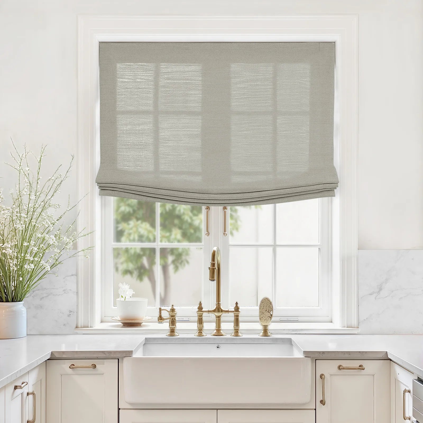Liz Linen Relaxed Roman Blind Cord Lift