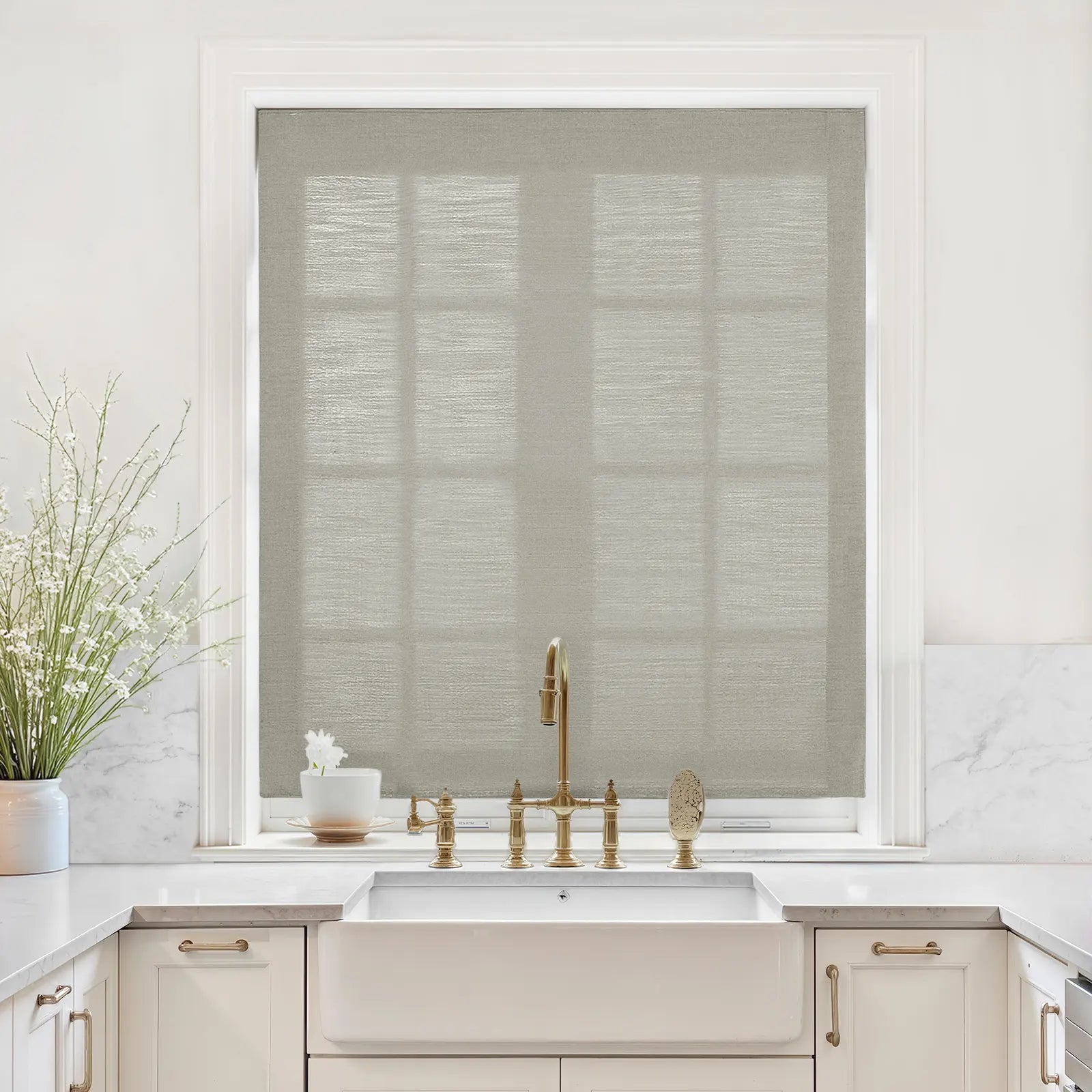 Liz Linen Relaxed Roman Blind Cord Lift