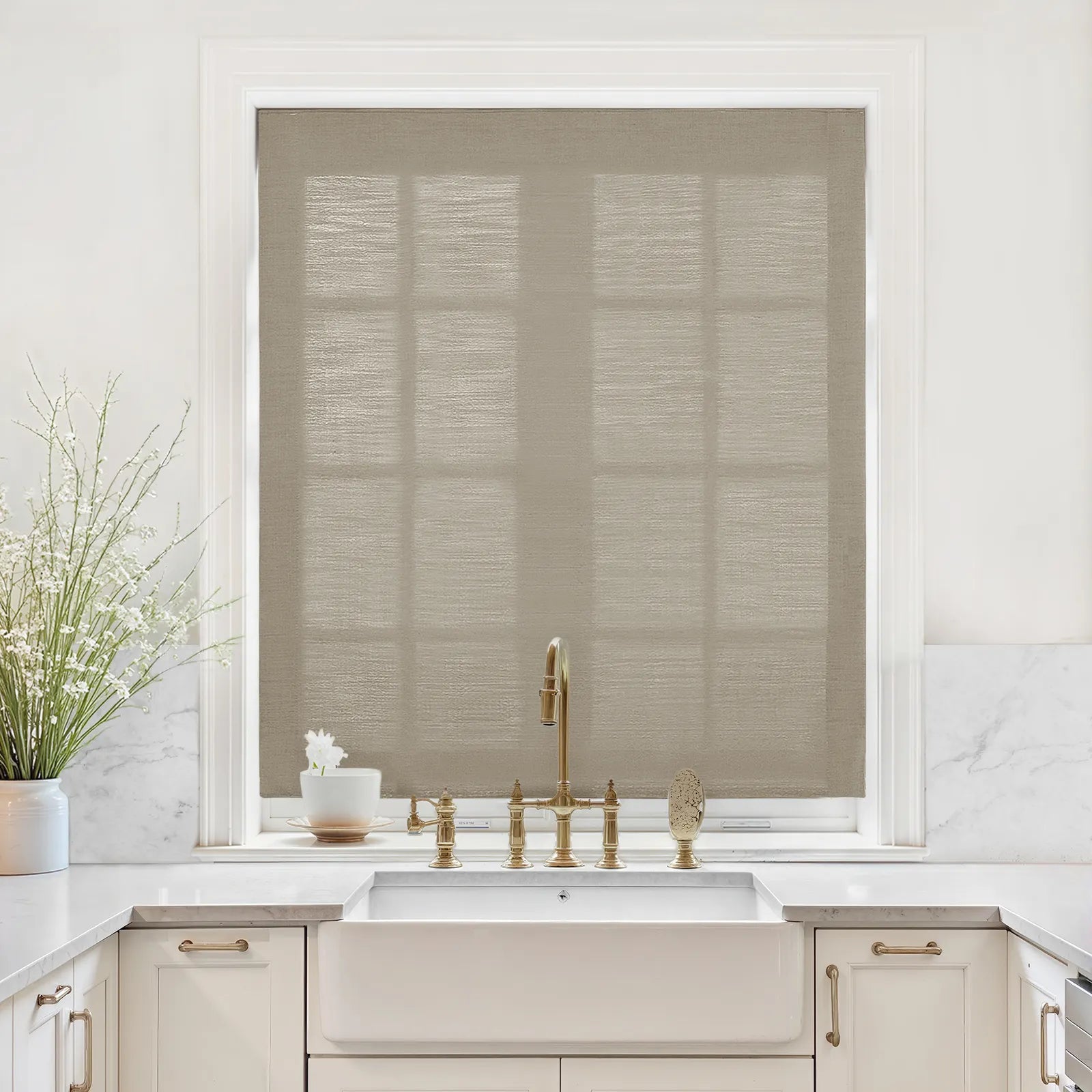 Liz Linen Relaxed Roman Blind Cord Lift