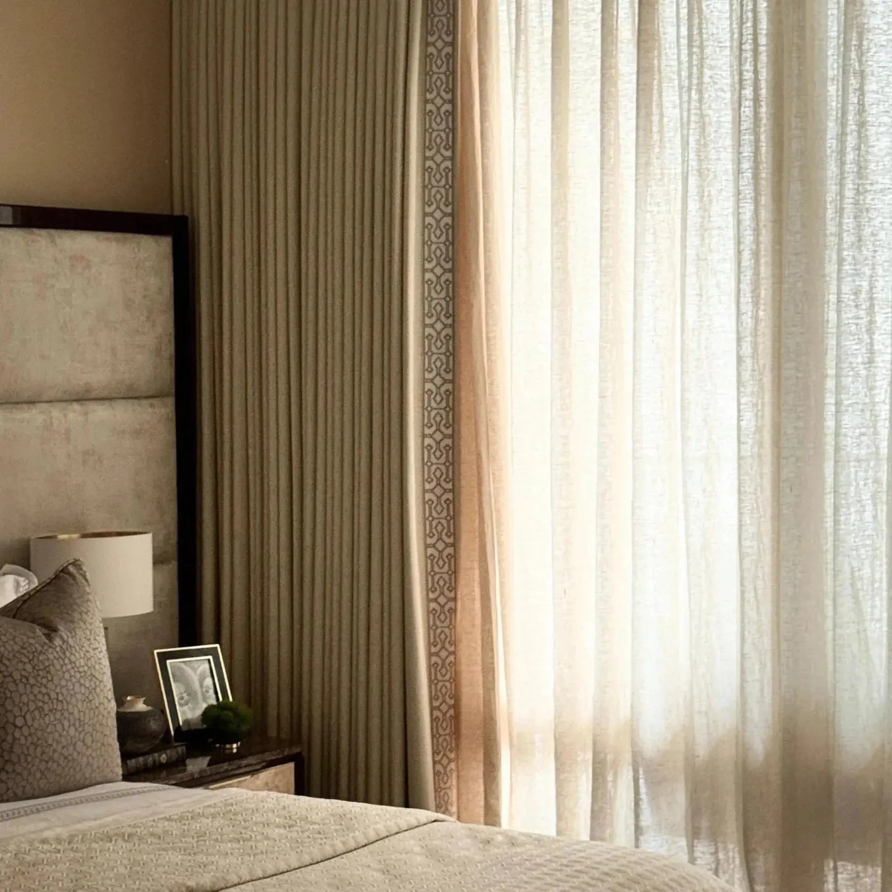 Liz Linen Curtains with Border Trim (Sold per Pair) -TWOPAGES
