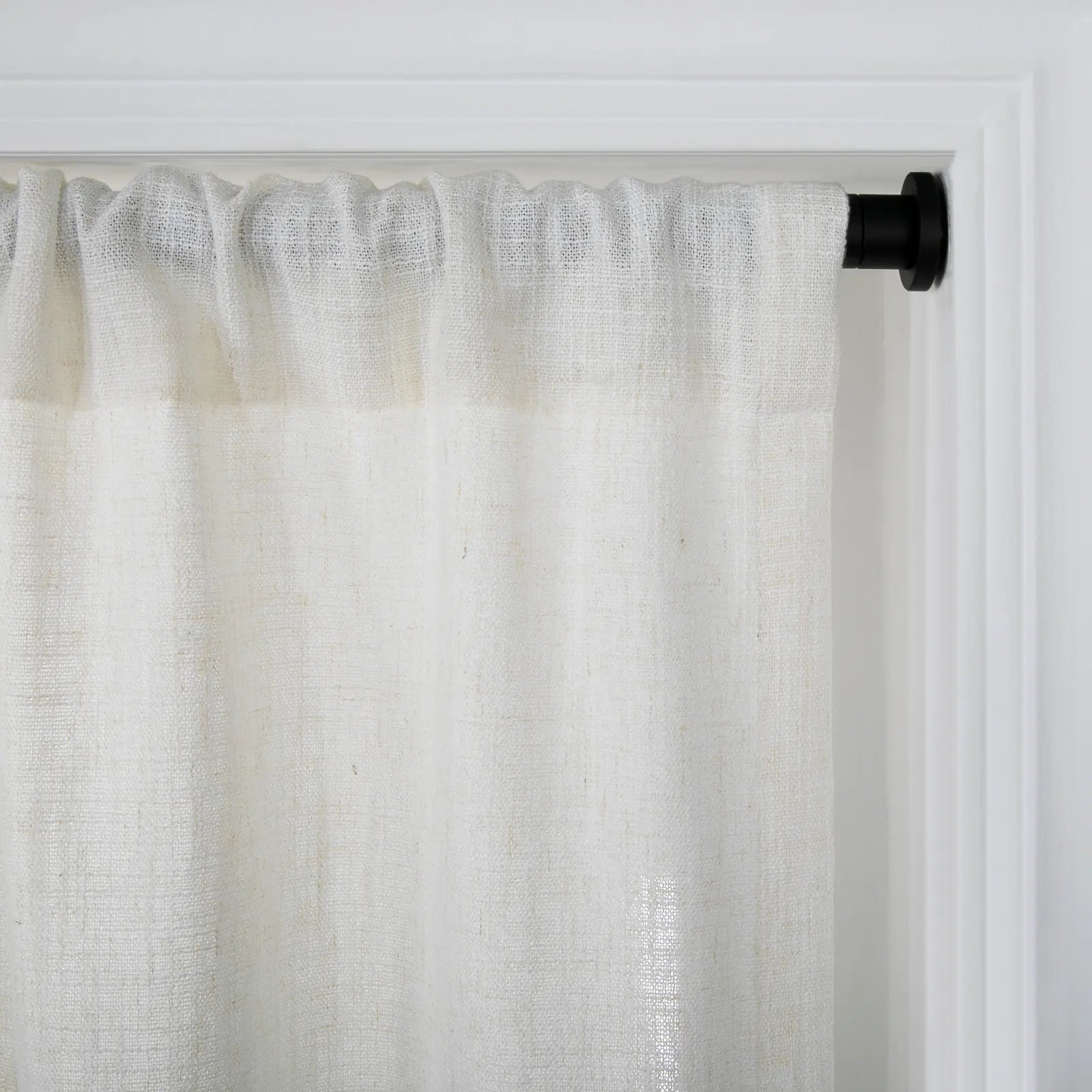 Lorin Adjustable Tension Curtain Pole