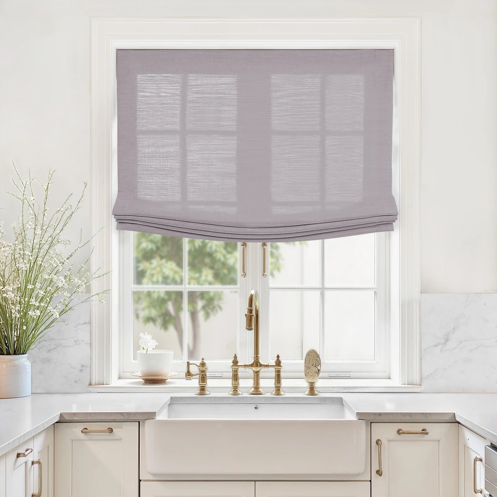 Liz Linen Relaxed Roman Blind Cord Lift