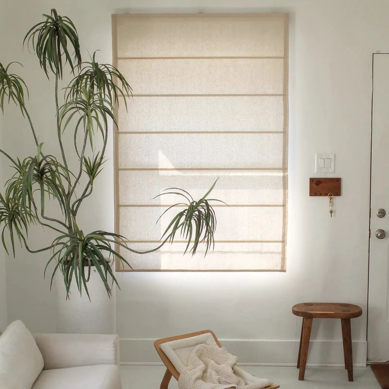 Motorized Roman Shade Cordless- -TWOPAGES