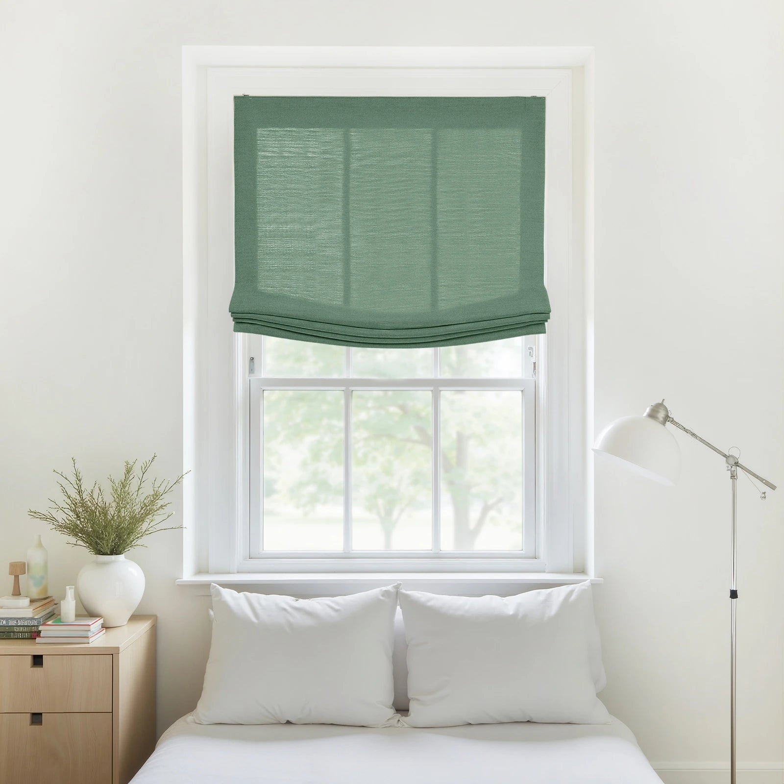Liz Linen Relaxed Roman Blind Cord Lift