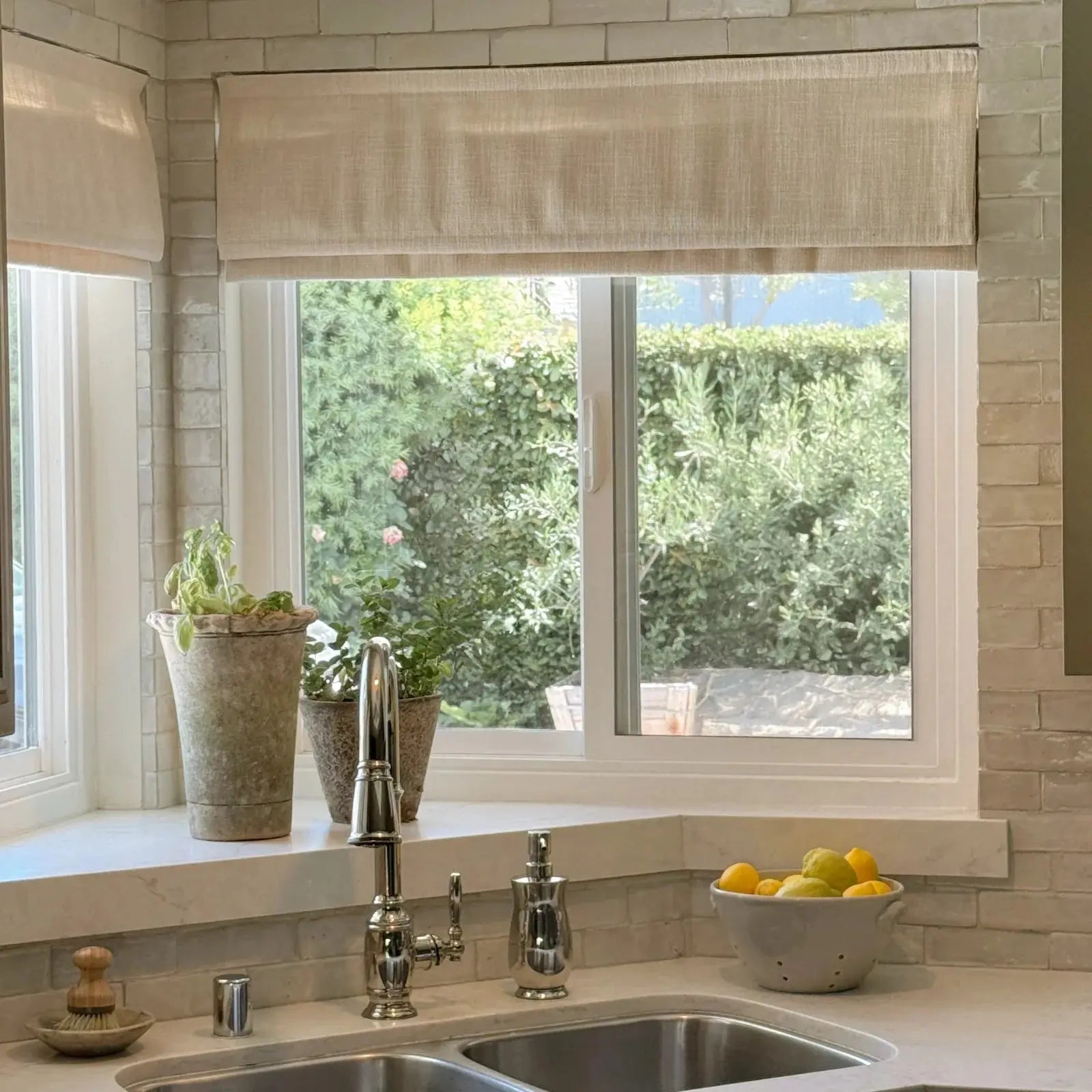 Motorized Roman Shade Cordless -TWOPAGES