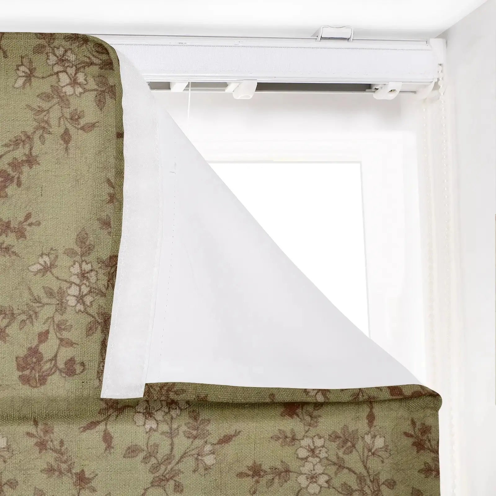 Sara Le Printed Roman Shade Cord Lift -TWOPAGES