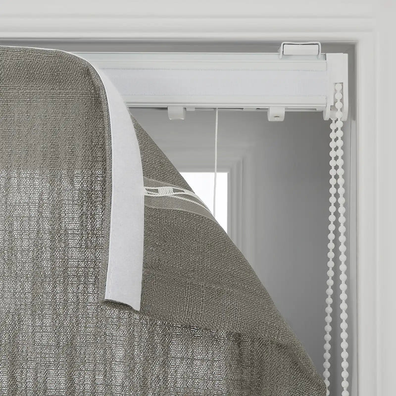 Liz Linen Flat Roman Blind Cord Lift