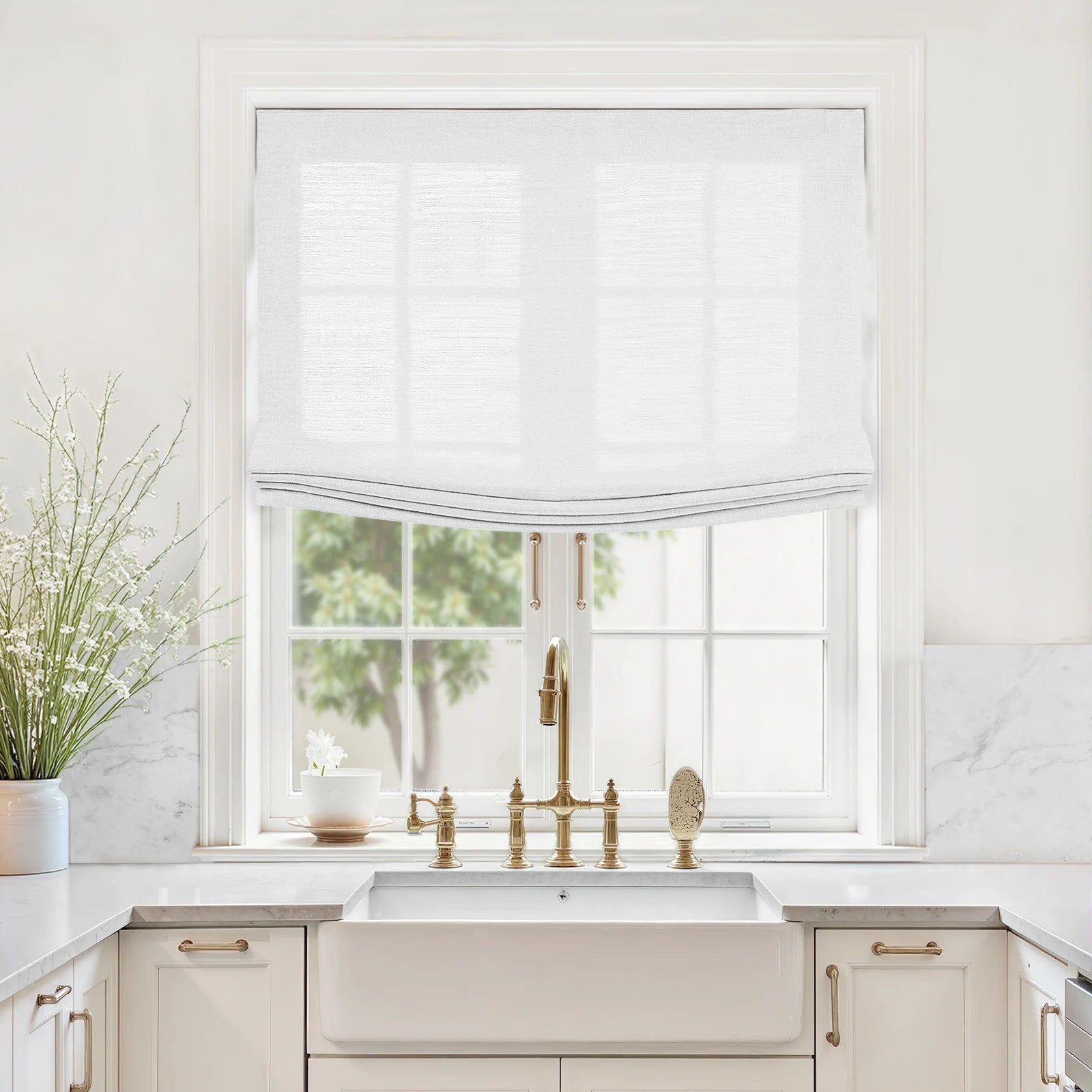 Liz Linen Relaxed Roman Blind Cord Lift
