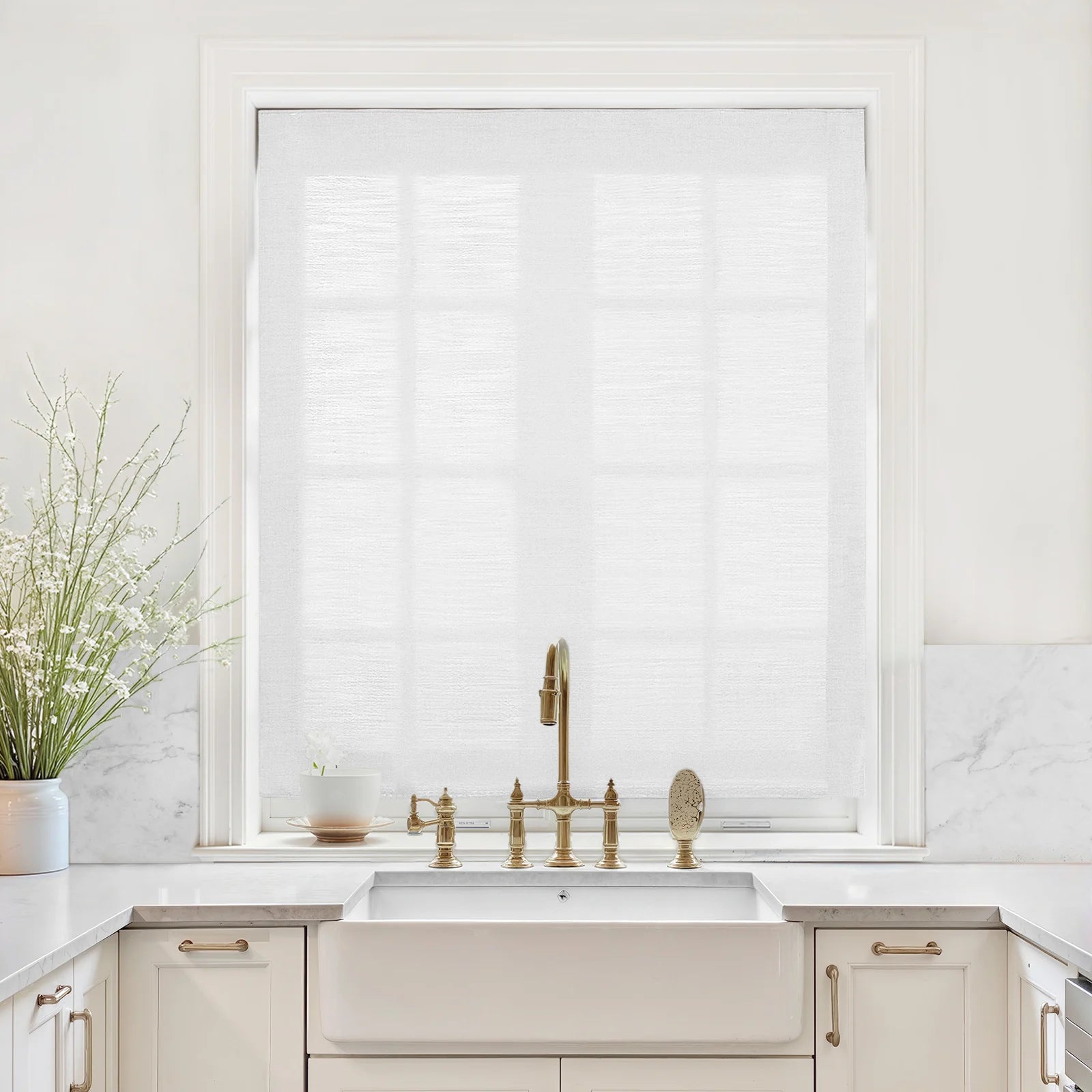 Liz Linen Relaxed Roman Blind Cord Lift
