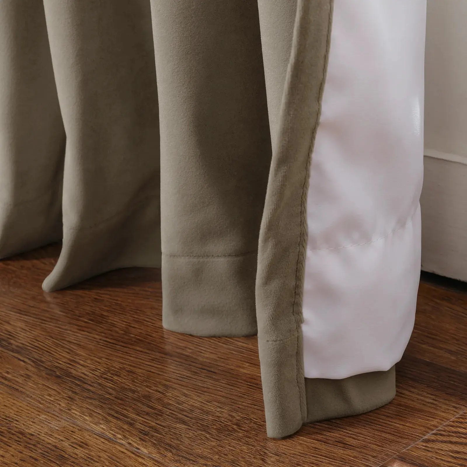 Tavis Premium Velvet Curtain Pleated-?-TWOPAGES