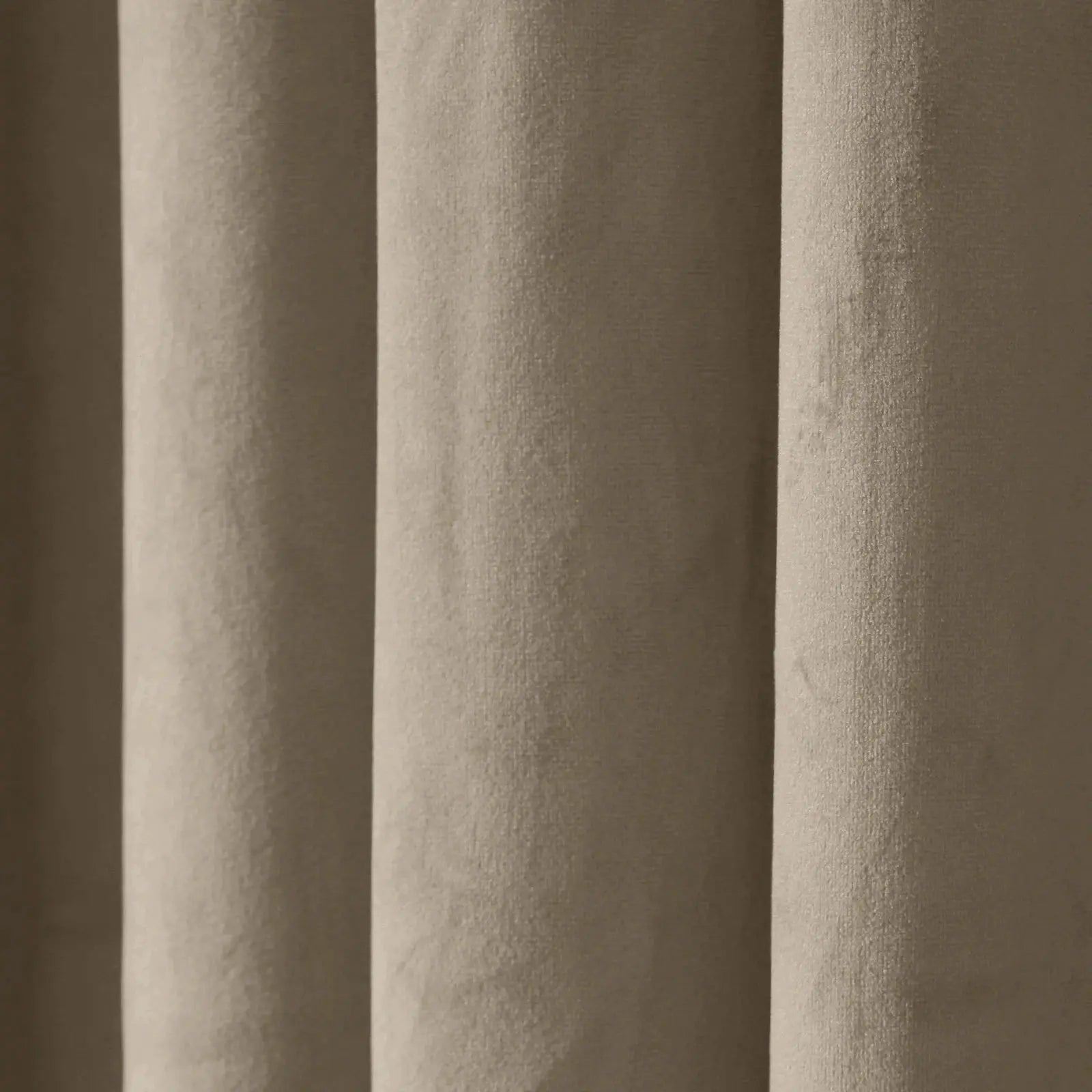 Birkin Velvet Curtain Pleated -TWOPAGES